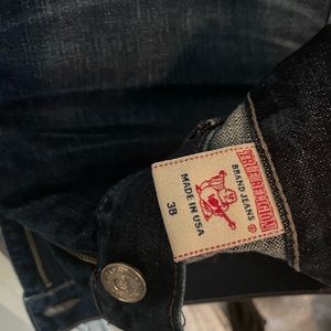 Mens True Religion jeans size 38. Used. Great condition
